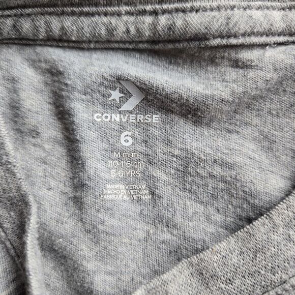 Boy's Short Sleeve Converse Chuck Taylor All Star Jersey T-Shirt Sz 6 Medium - Picture 3 of 4